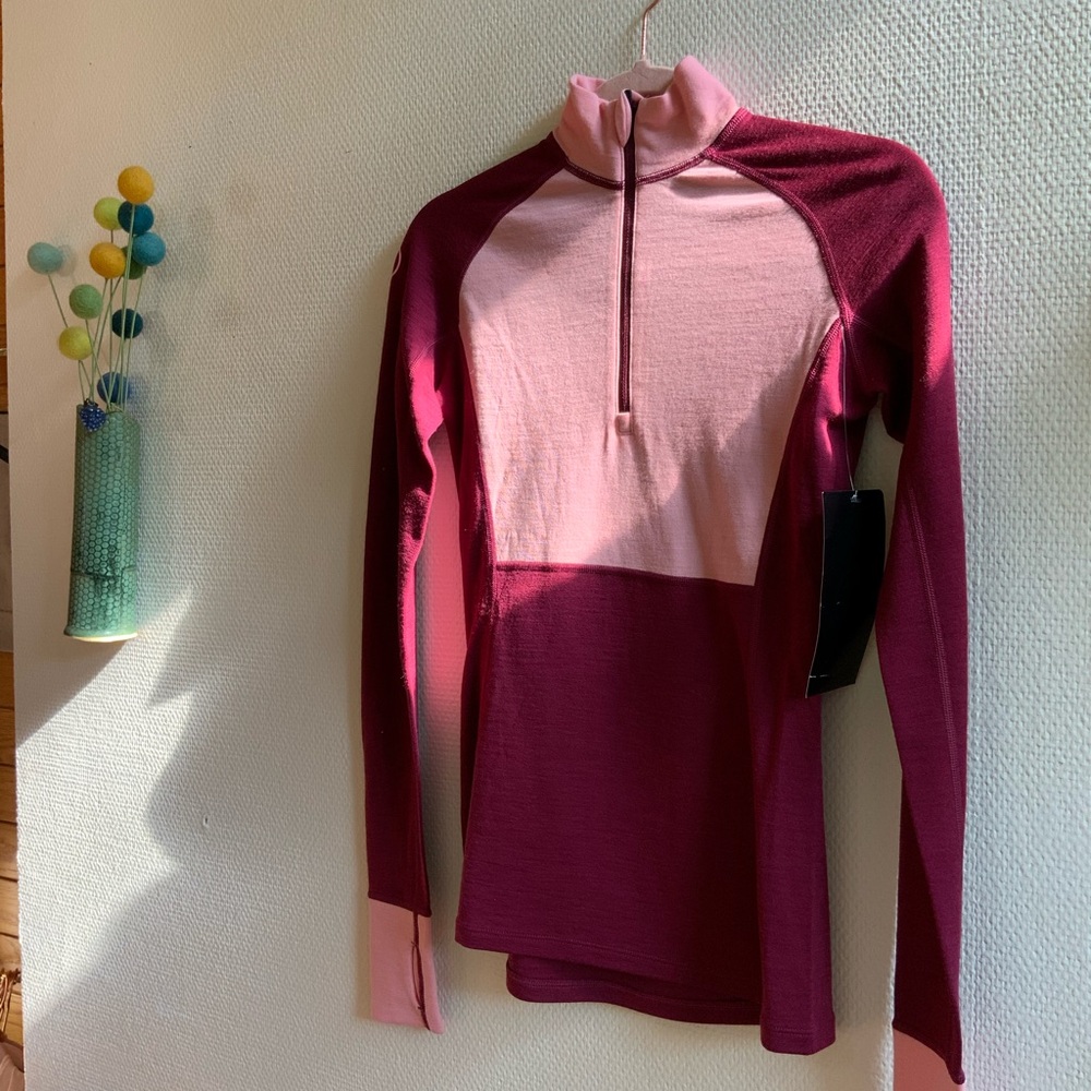 NWT Backcountry Merino Wool Pink and Burgundy Long Sleeve Zip Top XS